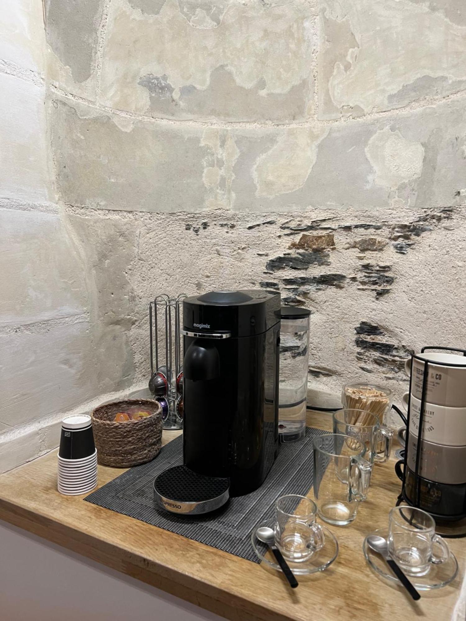Appartement Avec Jacuzzi Sauna & Home Cinema - Nid D'Angers Exterior foto